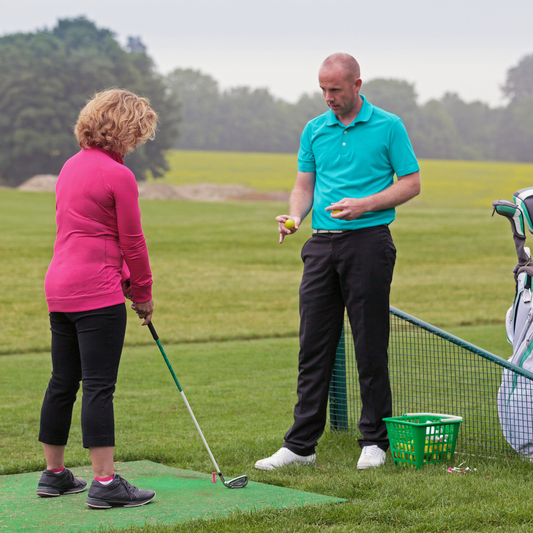 6 Essential Golf Tips for Beginners: Tee Off with Confidence!